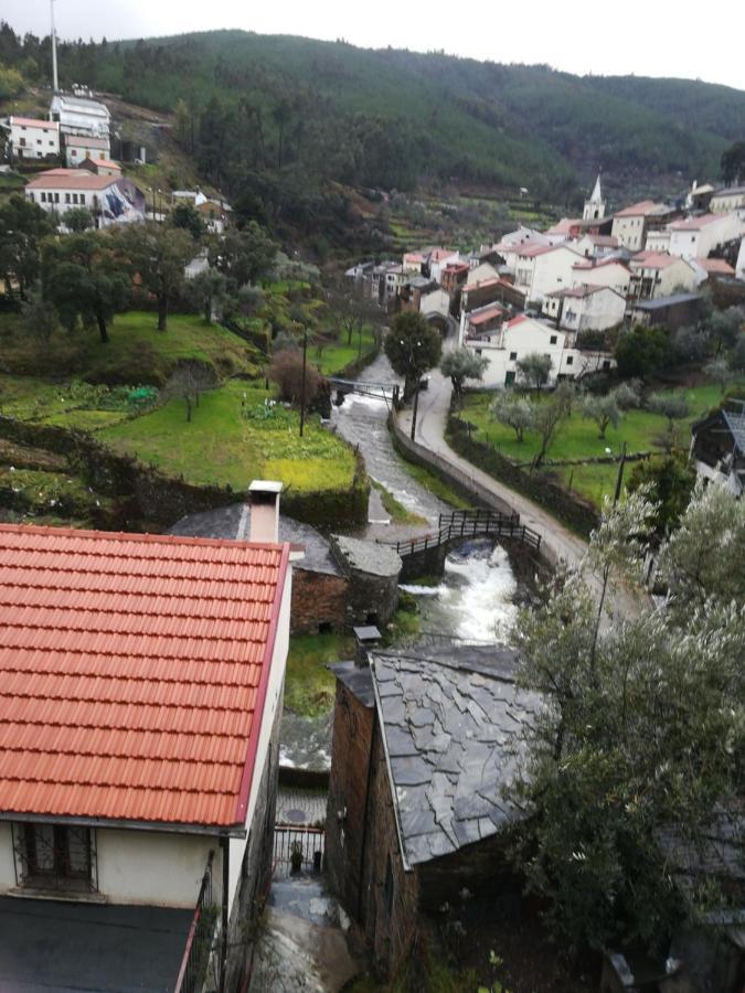 Casa Do Sapateiro Apartment Sobral de Sao Miguel Bagian luar foto